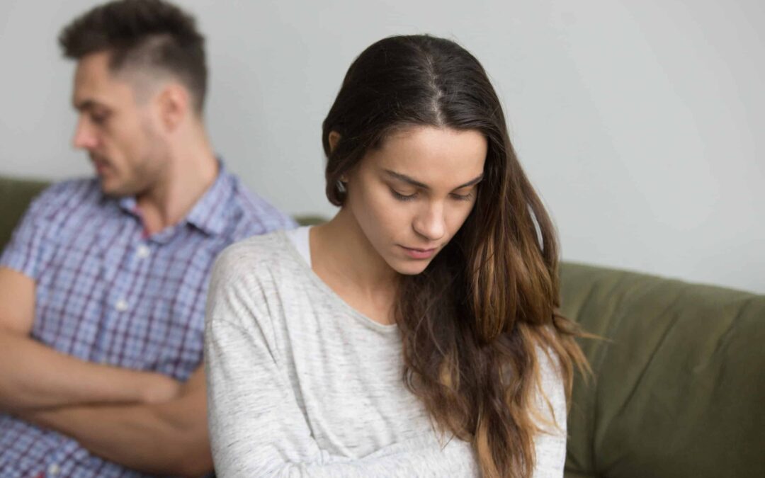 Cómo solucionar problemas de pareja por celos